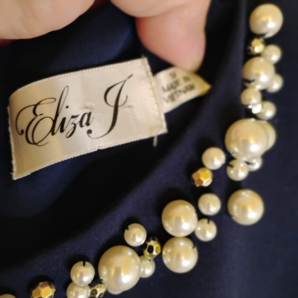 Elegant Navy Blue Sleeveless Dress From Eliza J with Embellished Neckline - Picture 4 of 6